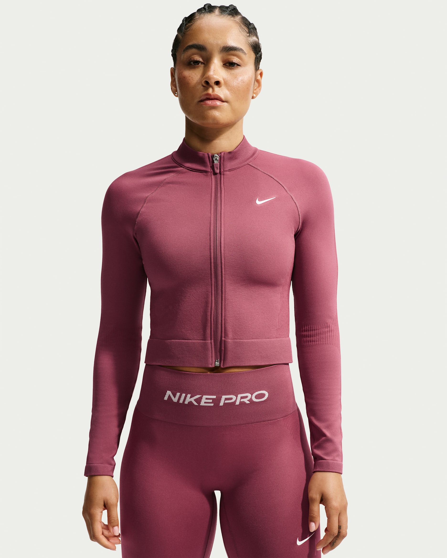 Nike Pro Seamless Women's Dri-FIT Full-Zip Top. Nike RO